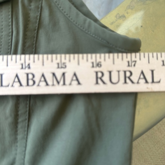 L.L. Bean Women's Olive Green Performance Utility Vest Sleeveless Sz S - Picture 6 of 10